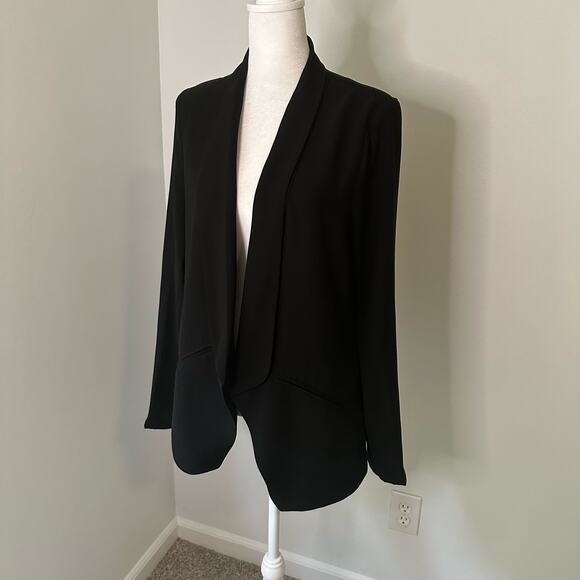 Lulu's Miss Punctuality black lightweight open-front blazer size M - Picture 3 of 9